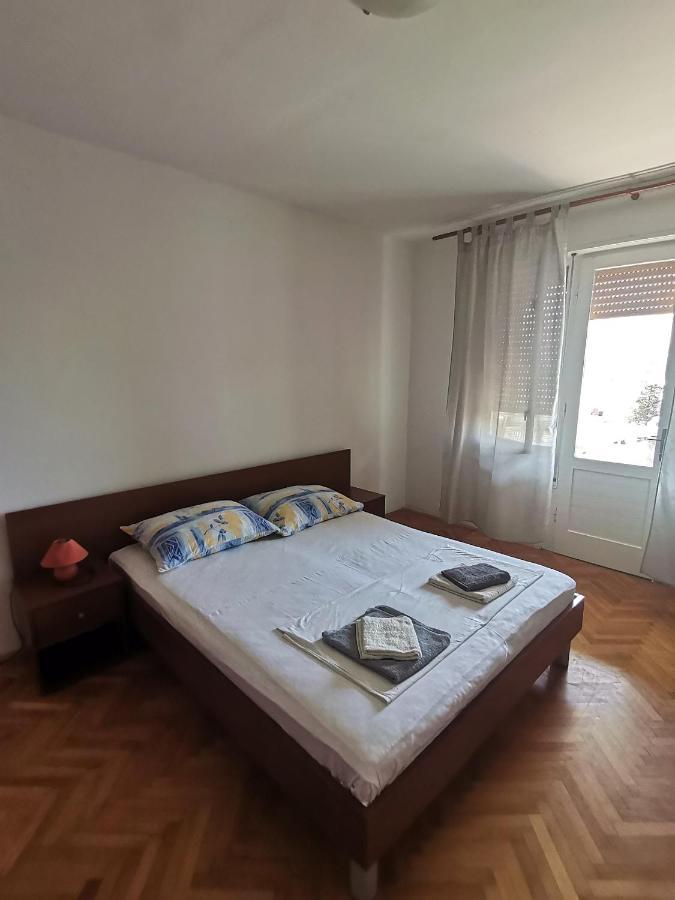 Apartmani Skaric Lopar Eksteriør bilde